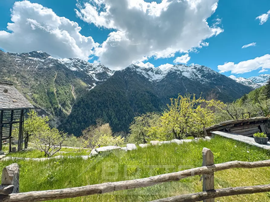 Immagine 32 di Rustico / casale in vendita  in frazione Oro a Alagna Valsesia