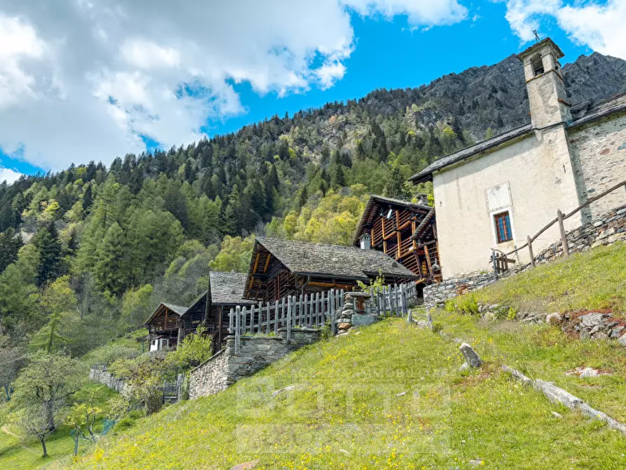Immagine 34 di Rustico / casale in vendita  in frazione Oro a Alagna Valsesia