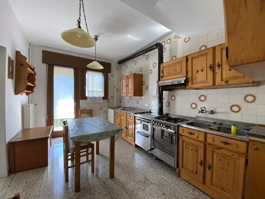 Immagine 4 di Villetta a schiera in vendita  in Via G. Fabbro,17 a Vigo Di Cadore