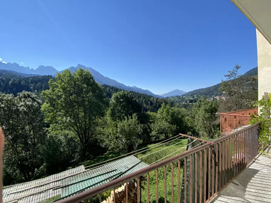 Immagine 19 di Villetta a schiera in vendita  in Via G. Fabbro,17 a Vigo Di Cadore