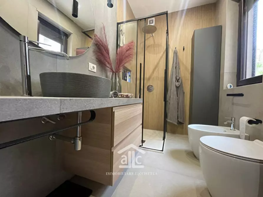 Immagine 32 di Appartamento in vendita  in Via Domenico delle site 9 a Lecce