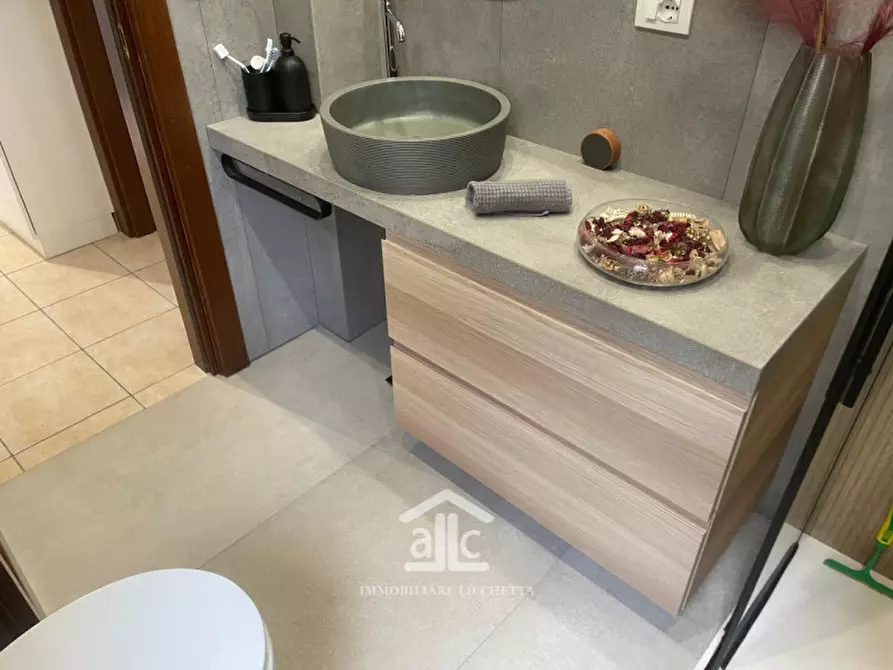 Immagine 36 di Appartamento in vendita  in Via Domenico delle site 9 a Lecce