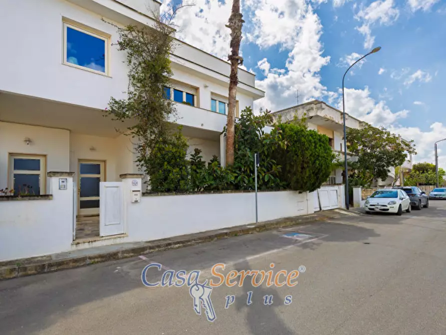 Immagine 1 di Casa indipendente in affitto  in Via Bologna a Racale