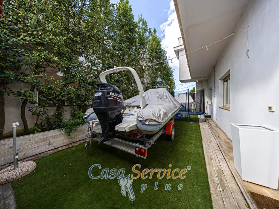 Immagine 28 di Casa indipendente in affitto  in Via Bologna a Racale