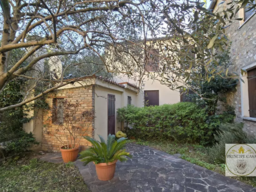 Immagine 4 di Rustico / casale in vendita  in Via Jacopo d'Arquà a Arqua' Petrarca
