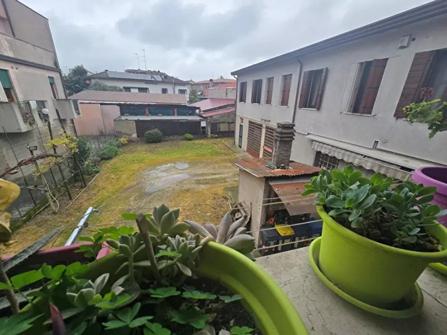 Immagine 2 di Casa bifamiliare in vendita  in Strà a Stra