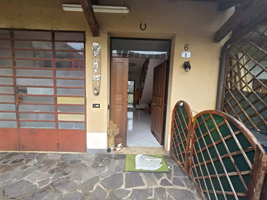 Immagine 3 di Casa bifamiliare in vendita  in Strà a Stra