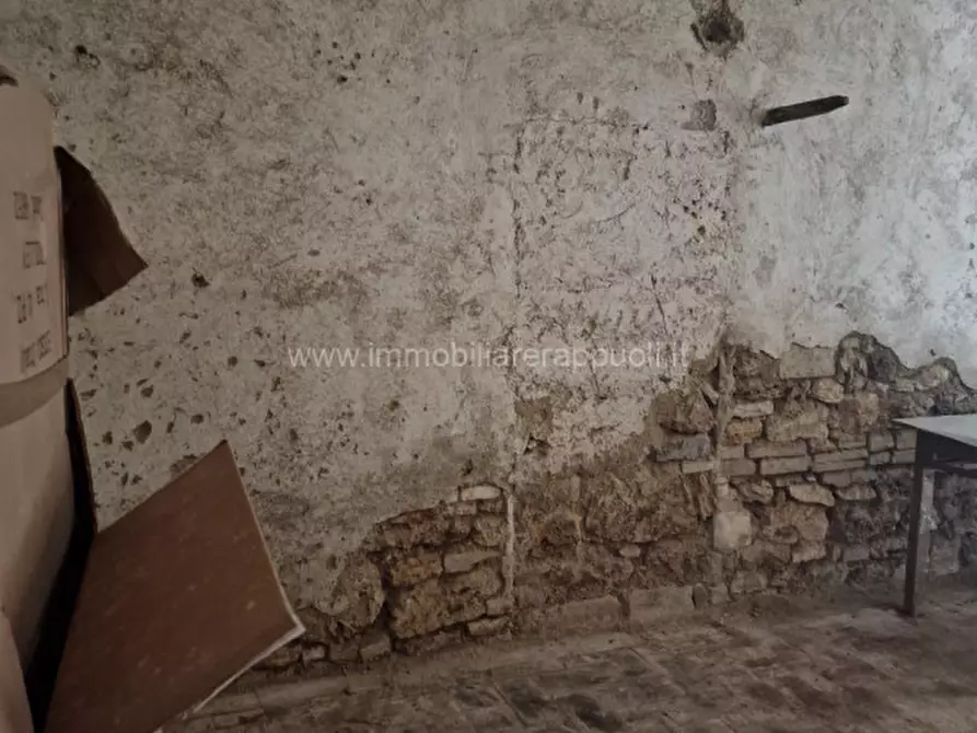 Immagine 6 di Magazzino in vendita  a Rapolano Terme