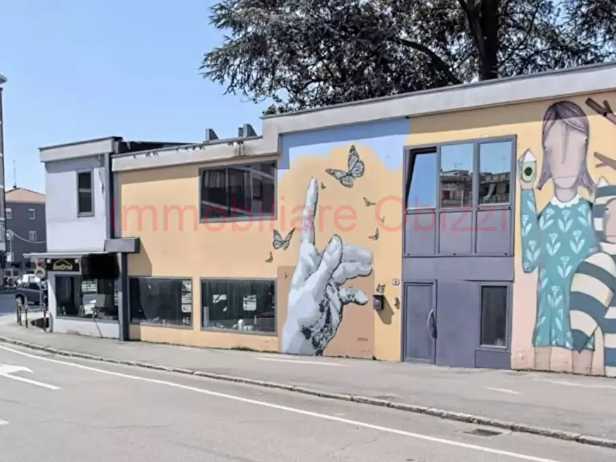 Immagine 14 di Negozio in vendita  in Via Michelangelo Buonarroti a Padova