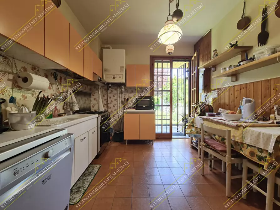 Immagine 12 di Villetta a schiera in vendita  in Via Dei Giacinti a Modena