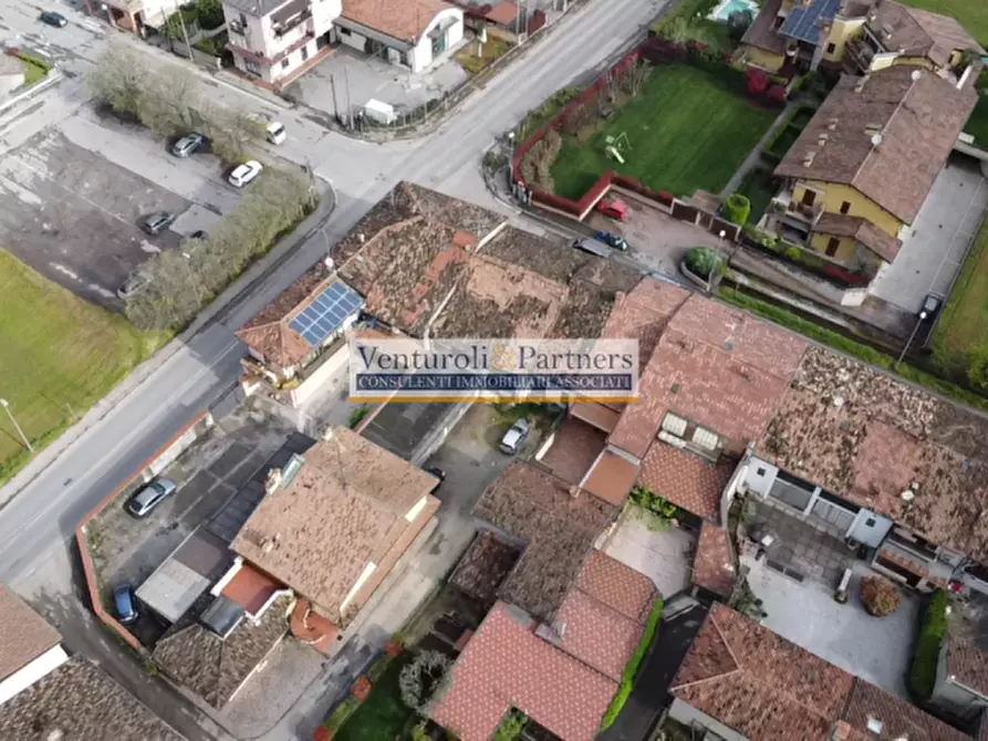 Immagine 5 di Rustico / casale in vendita  in via carlo alberto a Calcinato