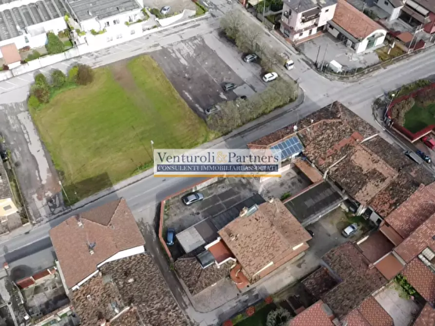 Immagine 10 di Rustico / casale in vendita  in via carlo alberto a Calcinato