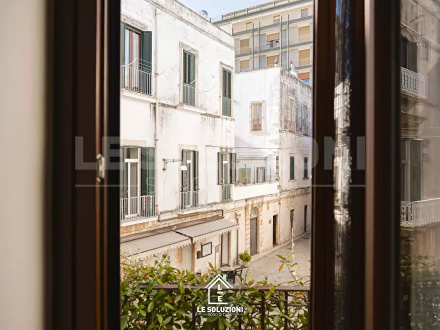 Immagine 10 di Appartamento in vendita  in vico II santa lucia 46 a Putignano