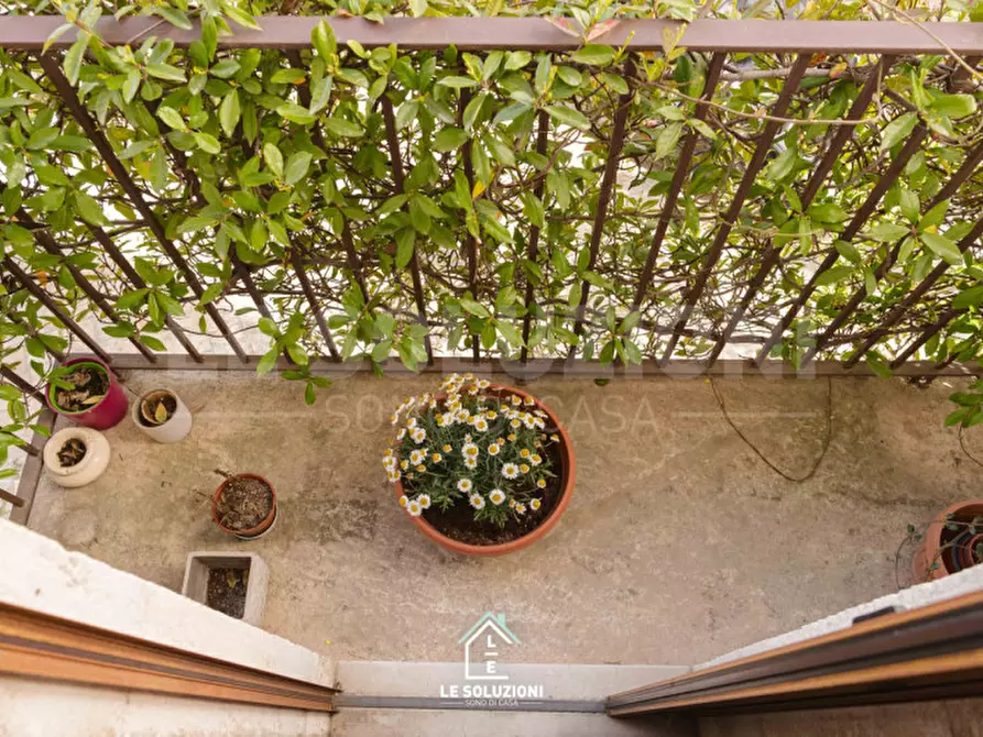 Immagine 11 di Appartamento in vendita  in vico II santa lucia 46 a Putignano