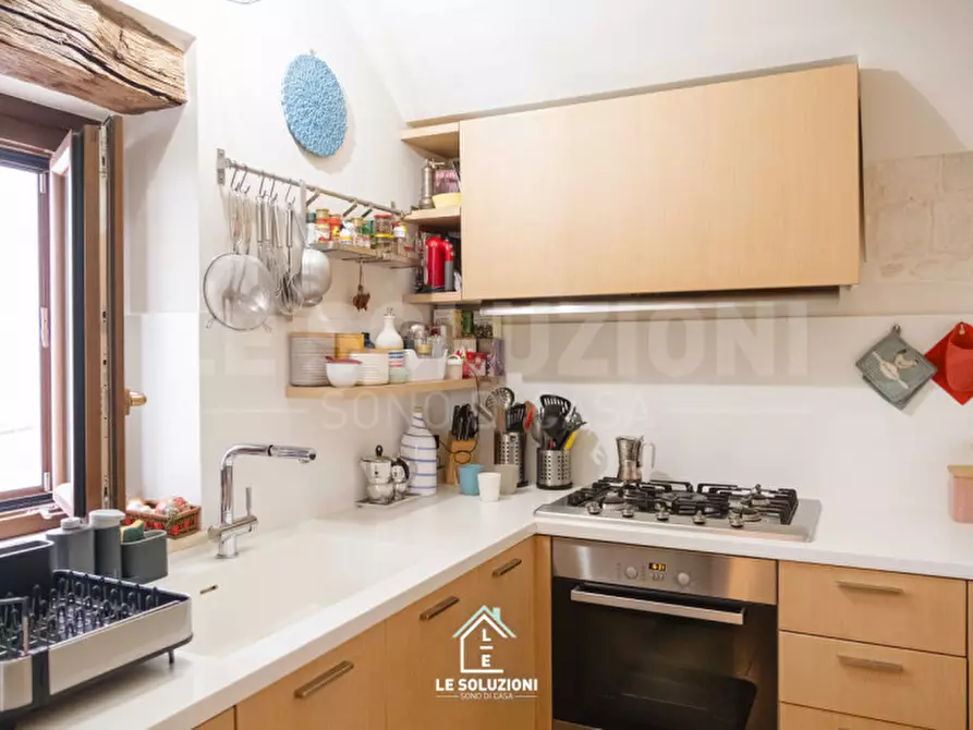 Immagine 16 di Appartamento in vendita  in vico II santa lucia 46 a Putignano