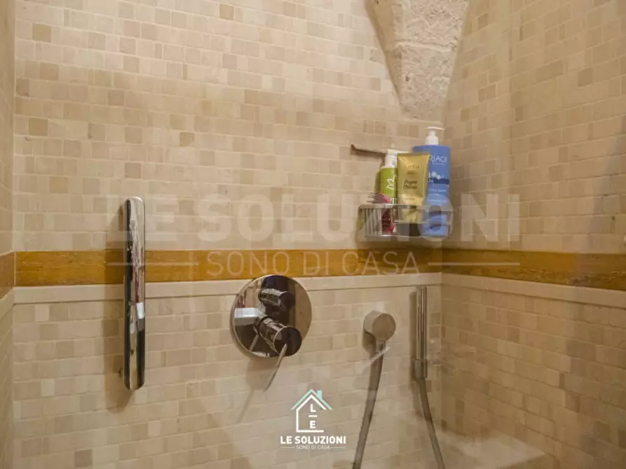 Immagine 23 di Appartamento in vendita  in vico II santa lucia 46 a Putignano