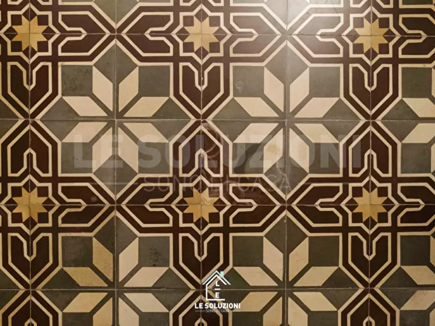 Immagine 38 di Appartamento in vendita  in vico II santa lucia 46 a Putignano