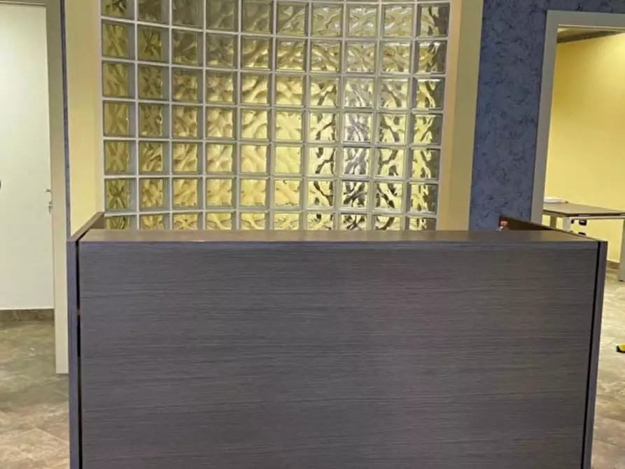 Immagine 1 di Ufficio in vendita  in Via Giuseppe Garibaldi a Vobarno