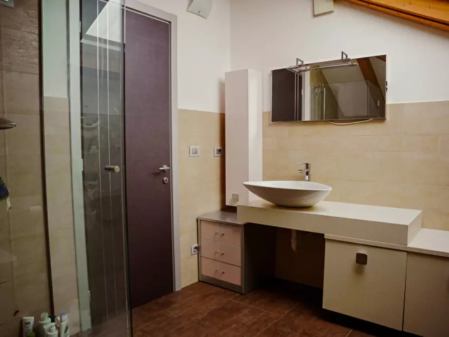 Immagine 16 di Appartamento in vendita  in via Nino Bixio a Varazze