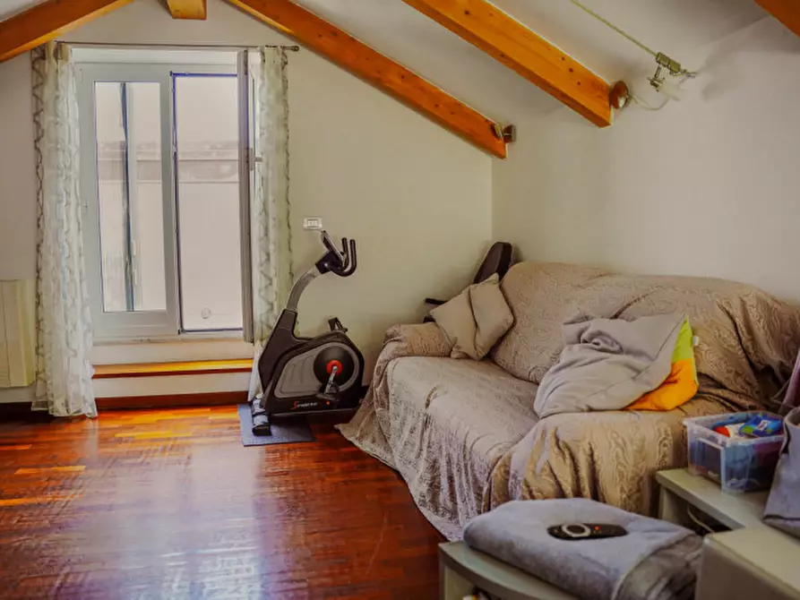 Immagine 23 di Appartamento in vendita  in via Nino Bixio a Varazze