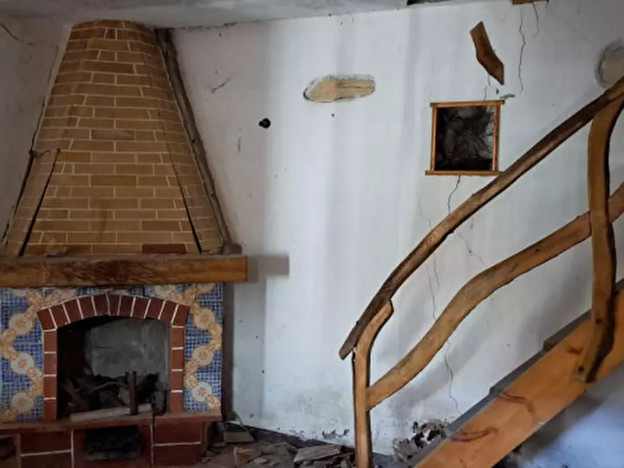 Immagine 11 di Rustico / casale in vendita  in Vico Soprano a Rezzoaglio