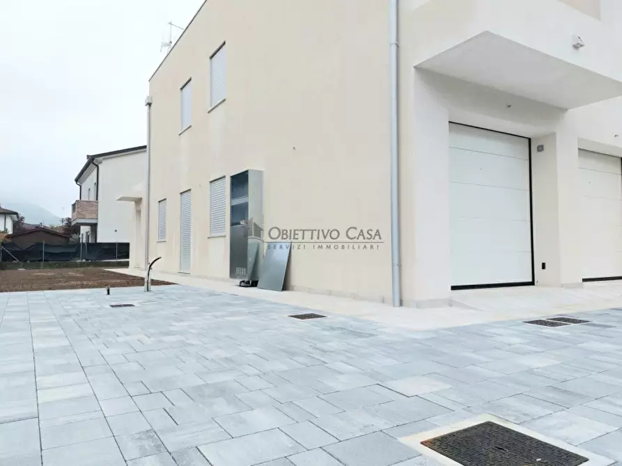 Immagine 1 di Casa quadrifamiliare in vendita  in Via Giuseppe Mazzini a Rovolon