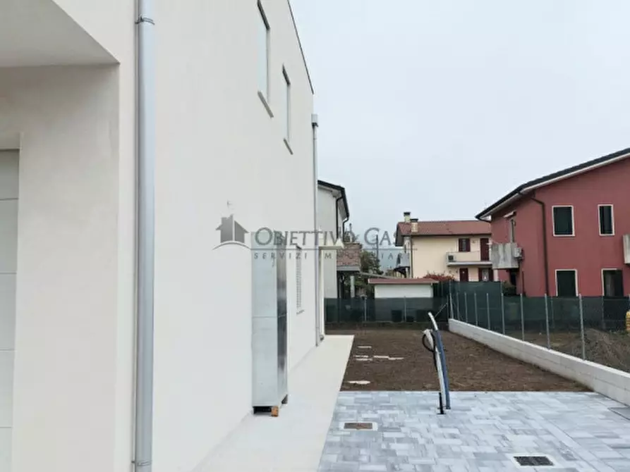 Immagine 23 di Casa quadrifamiliare in vendita  in Via Giuseppe Mazzini a Rovolon