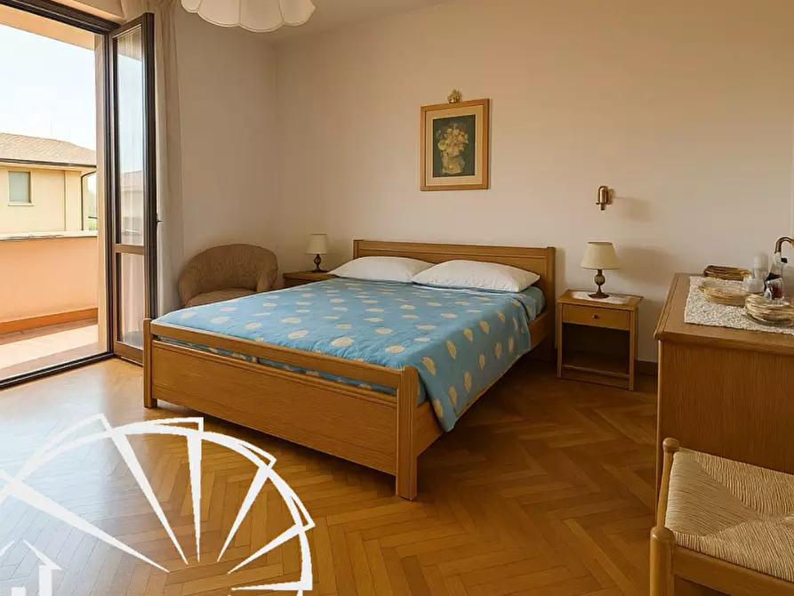 Immagine 5 di Villetta a schiera in vendita  a Montale