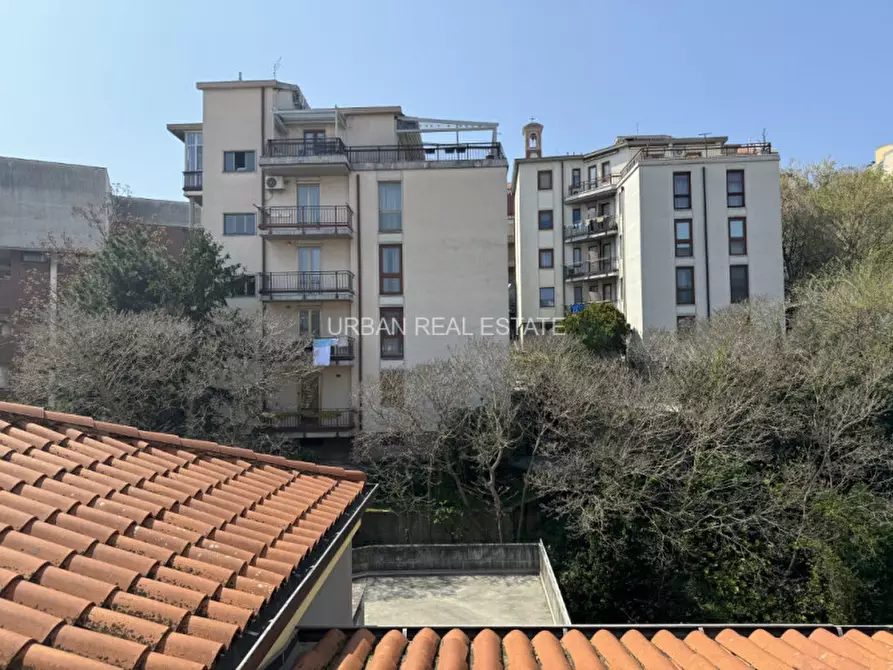 Immagine 30 di Attico in affitto  in Largo Barriera 14 a Trieste