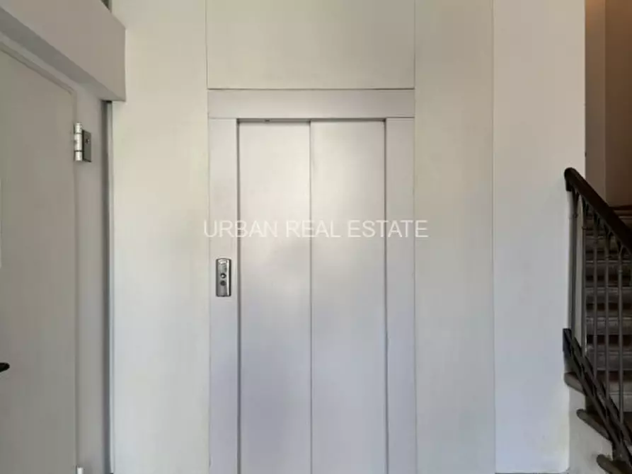 Immagine 36 di Attico in affitto  in Largo Barriera 14 a Trieste