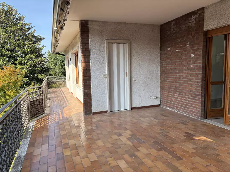 Immagine 11 di Casa bifamiliare in vendita  a Peschiera Del Garda