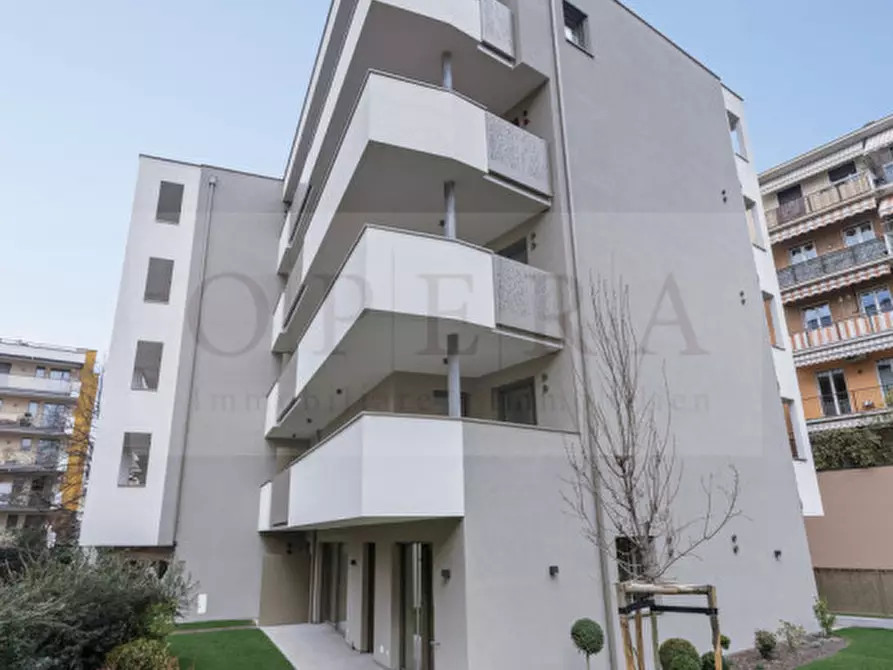 Immagine 14 di Appartamento in vendita  in Via Vicenza a Bolzano