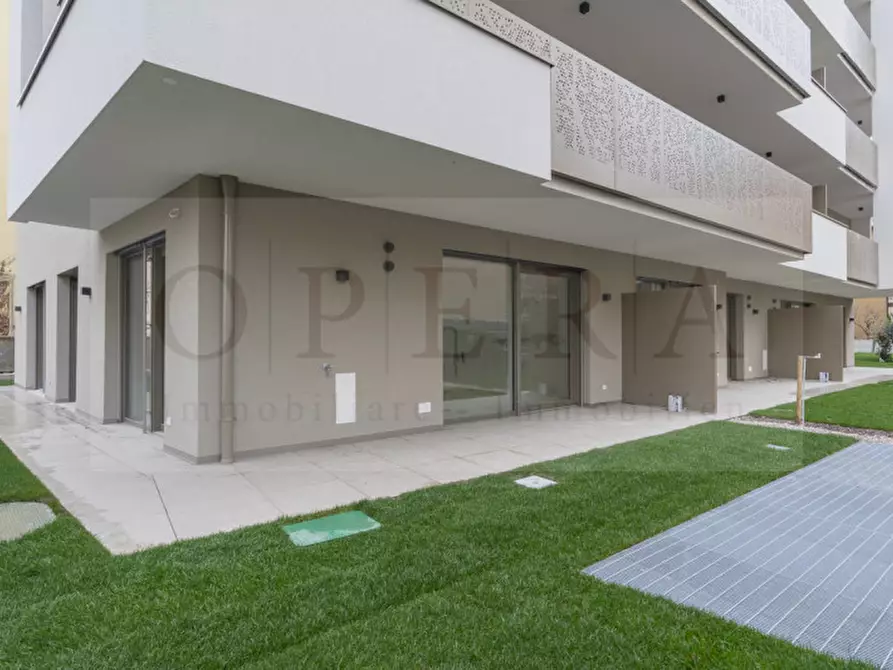 Immagine 19 di Appartamento in vendita  in Via Vicenza a Bolzano