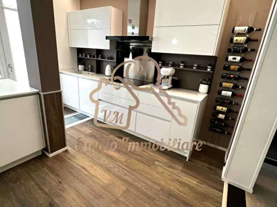 Immagine 10 di Villetta a schiera in vendita  in Via San Giuseppe da Leonessa,35 a Roma