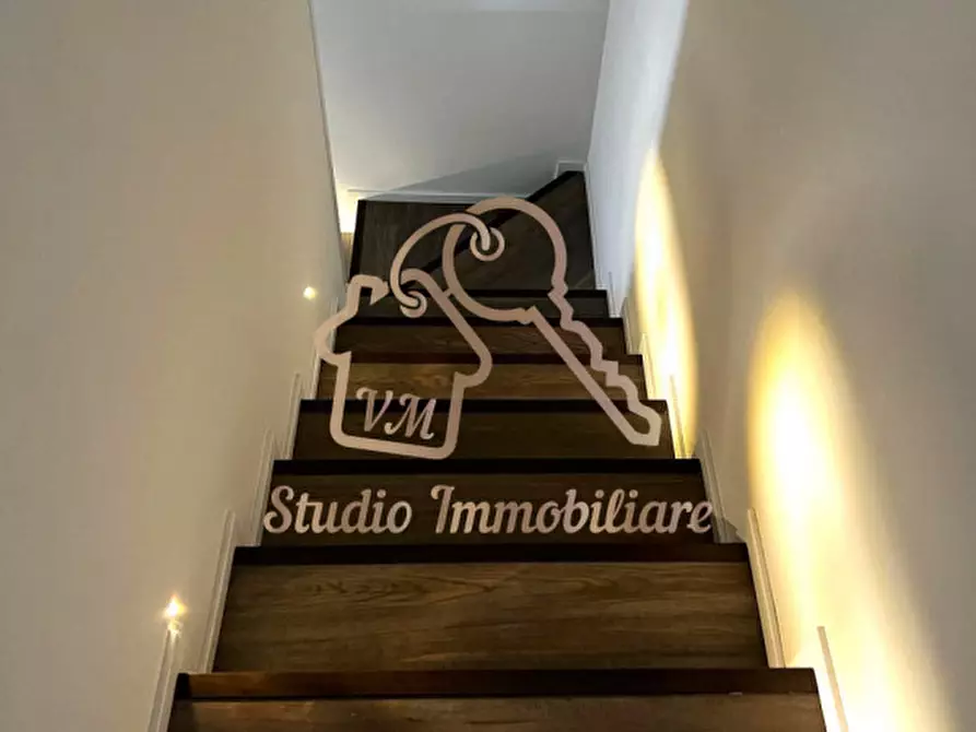 Immagine 11 di Villetta a schiera in vendita  in Via San Giuseppe da Leonessa,35 a Roma