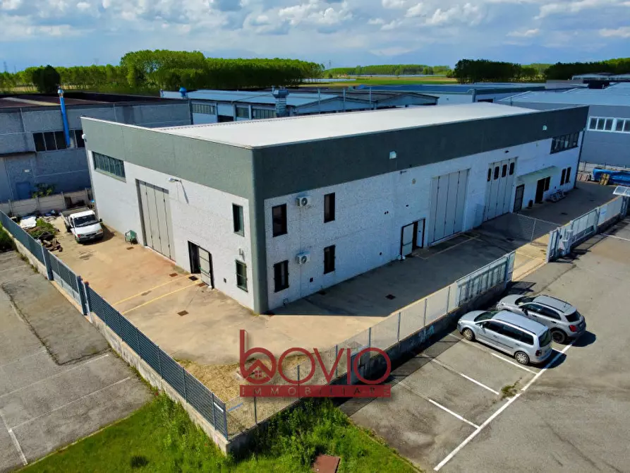 Immagine 1 di Capannone industriale in vendita  in Via Aldo Moro 10 a Rondissone