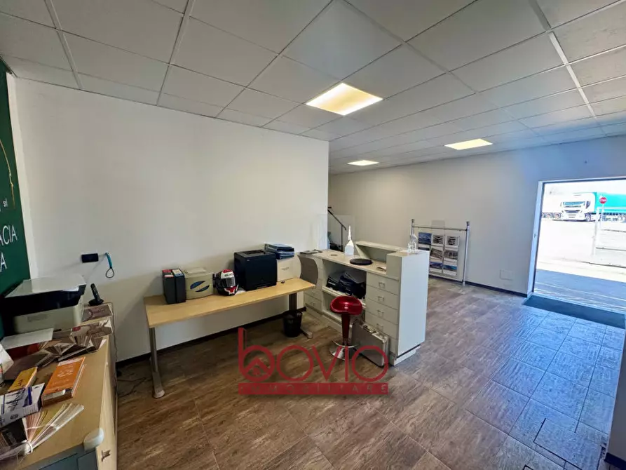 Immagine 24 di Capannone industriale in vendita  in Via Aldo Moro 10 a Rondissone