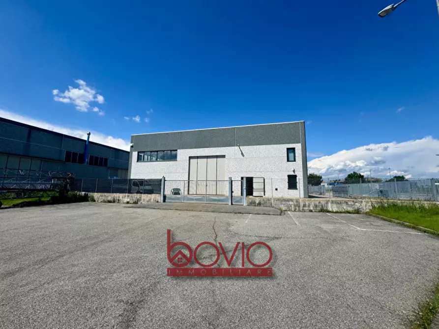 Immagine 43 di Capannone industriale in vendita  in Via Aldo Moro 10 a Rondissone
