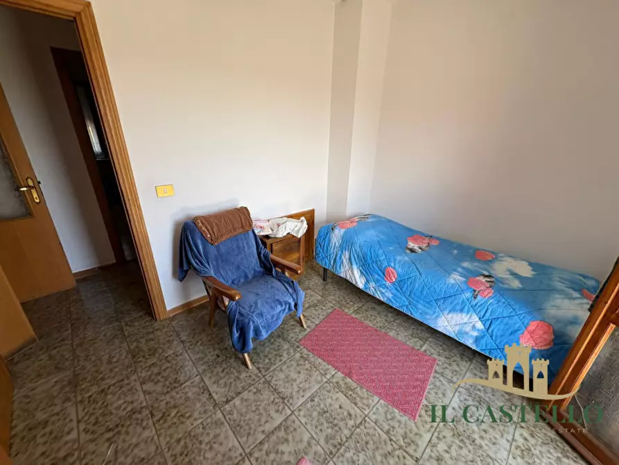 Immagine 13 di Appartamento in vendita  in Via Liguria a Castiglione Del Lago