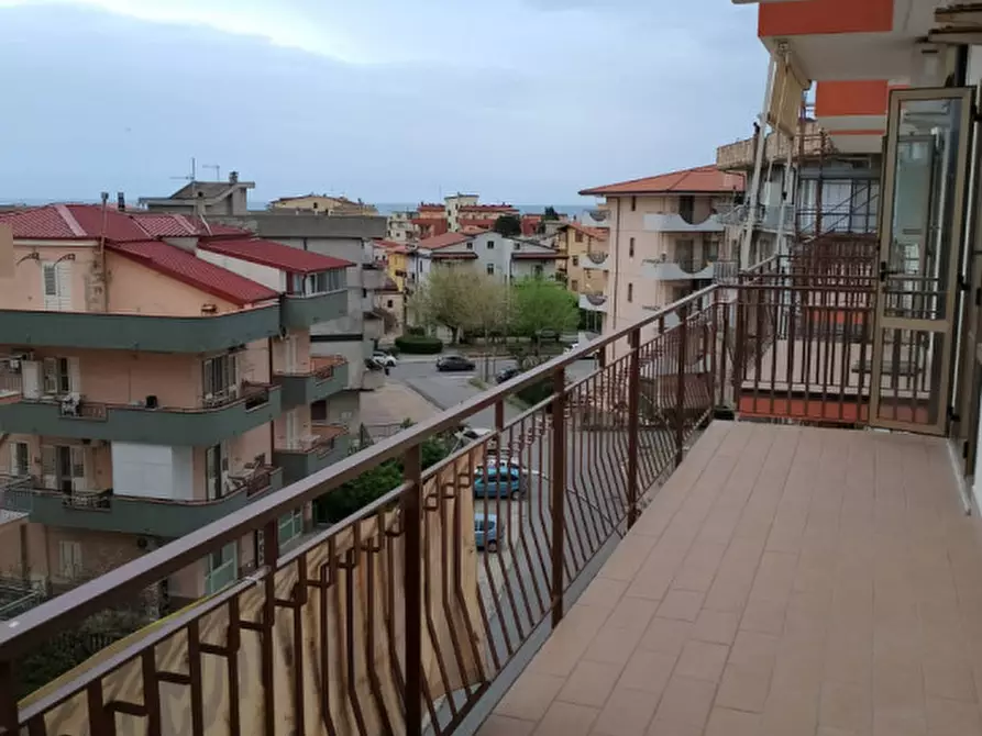 Immagine 10 di Appartamento in vendita  in Via Pietro Nenni a Davoli