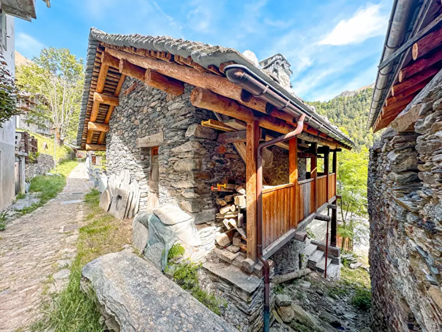 Immagine 1 di Appartamento in vendita  in Frazione San Gottardo 2/3 a Rimella