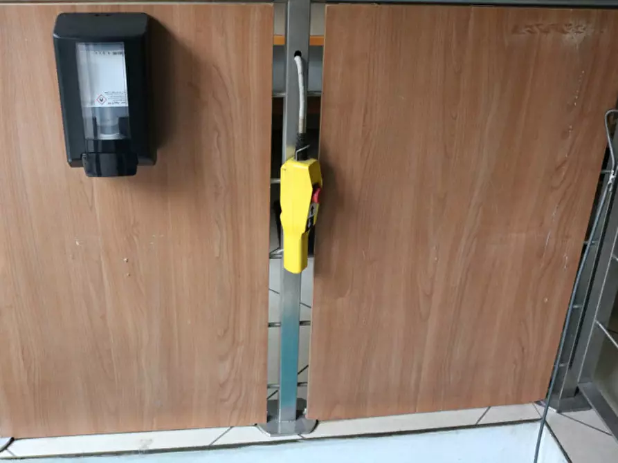 Immagine 11 di Negozio in vendita  in Via Milano - Mailandstraße a Bolzano