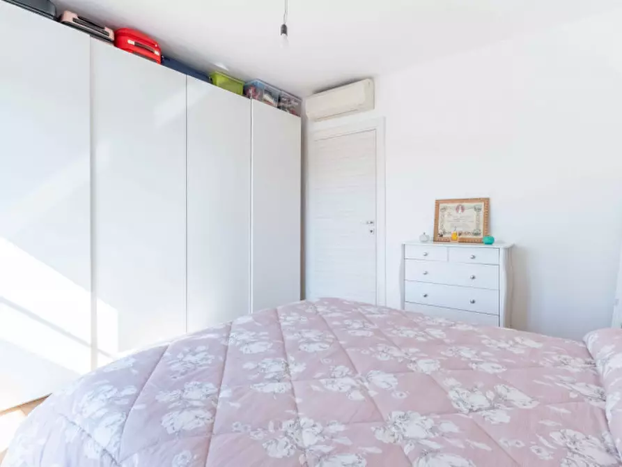 Immagine 20 di Appartamento in vendita  in Via Roma, 21 a Cesano Boscone