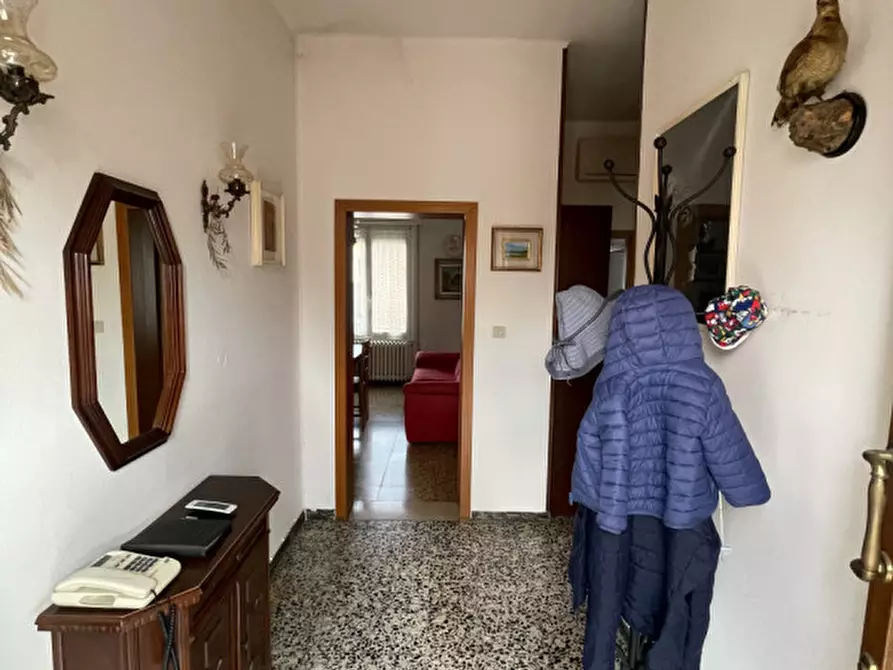 Immagine 6 di Casa bifamiliare in vendita  a Suzzara