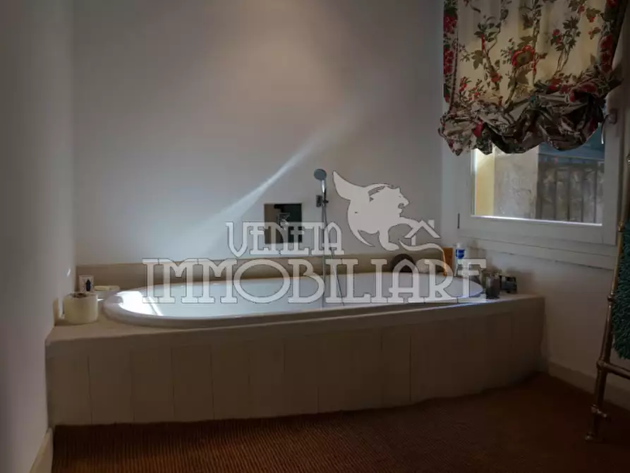 Immagine 14 di Appartamento in affitto  in piazza erbe a Genova