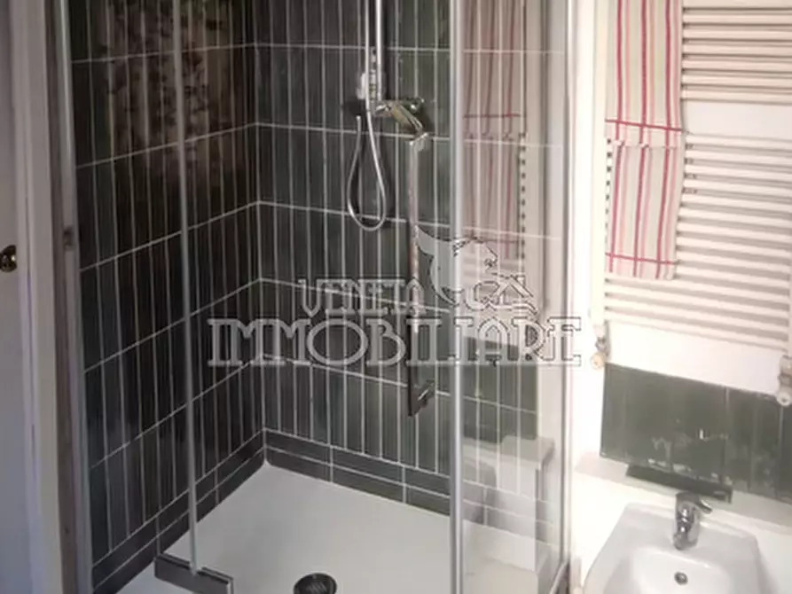 Immagine 19 di Appartamento in affitto  in piazza erbe a Genova