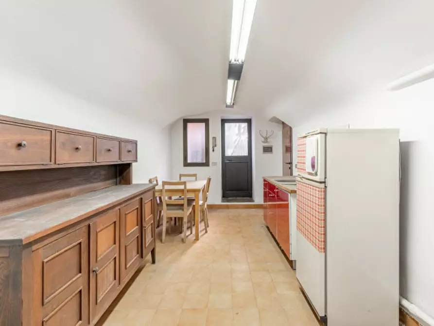 Immagine 13 di Magazzino in vendita  in Via Clefi, 3 a Milano