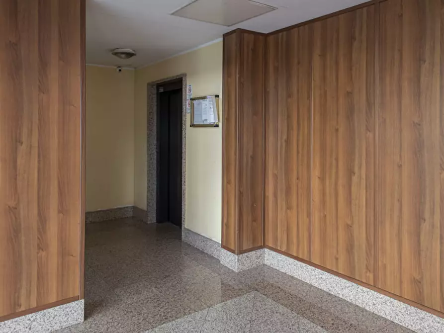 Immagine 8 di Appartamento in vendita  in Via Valprato 43/4 a Torino