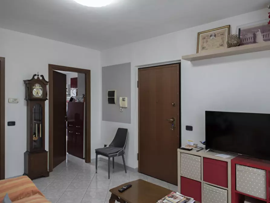 Immagine 9 di Appartamento in vendita  in Via Valprato 43/4 a Torino