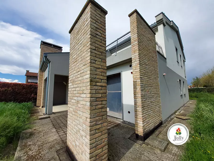 Immagine 7 di Casa bifamiliare in vendita  in Via Zaccarian a Piove Di Sacco